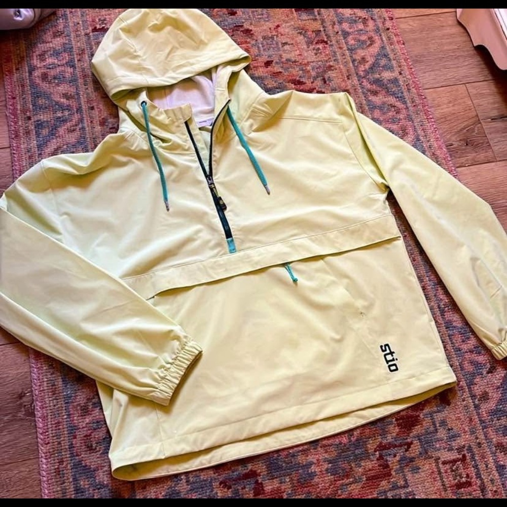 Stio Women's CFS Hooded Anorak Pullover